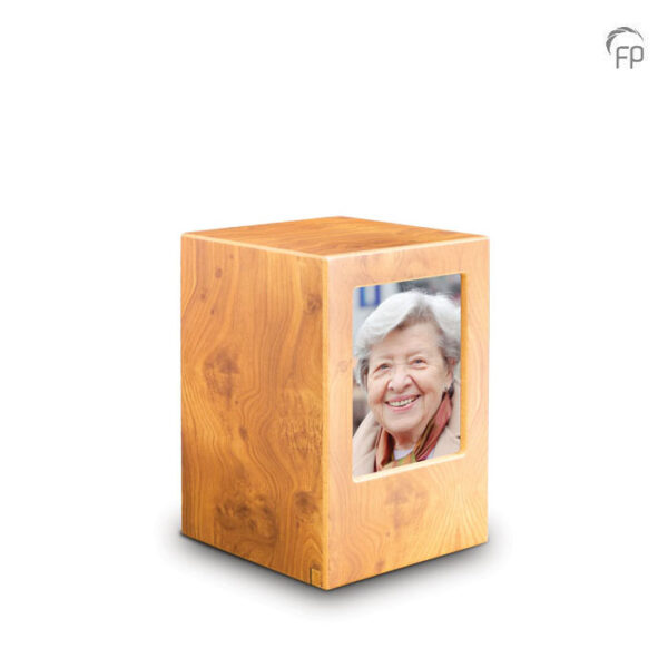 Urn van hout